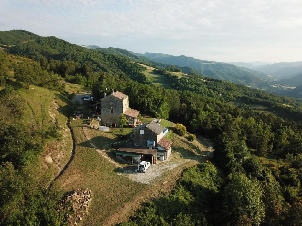 B&B Latordicella Castel del Rio Bagian luar foto