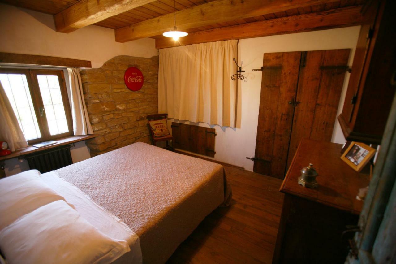 B&B Latordicella Castel del Rio Bagian luar foto